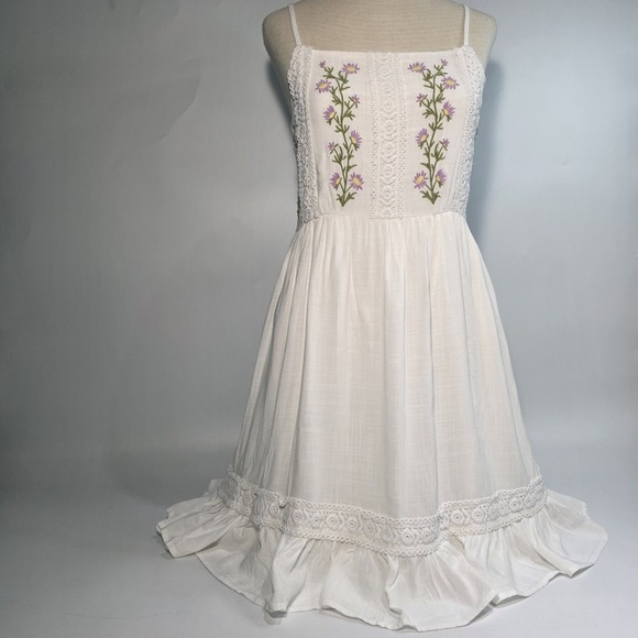 Patrons of Peace Tops - Patrons of Peace Lilly Dress XS Floral Boho Cottagecore Peasant Embroidery
